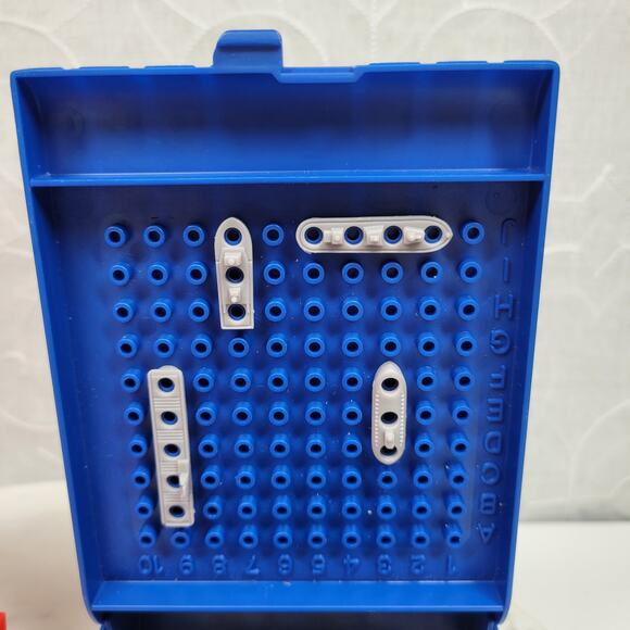 VTG Travel Battleship Board Game Complete Classic Strategy Milton Bradley 1984 - Picture 8 of 16